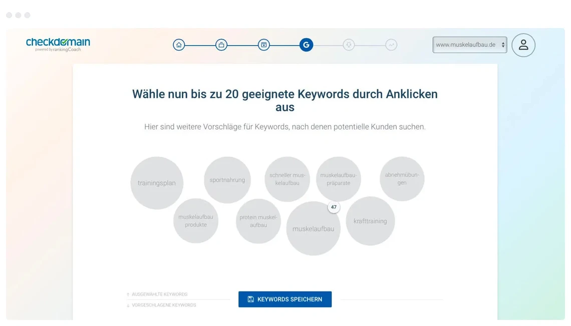 Webseite mit weißem Mittelfeld, grauen Kreisen als Vorschläge, blauem Button KEYWORDS SPEICHERN unten, linker Farbverlauf.