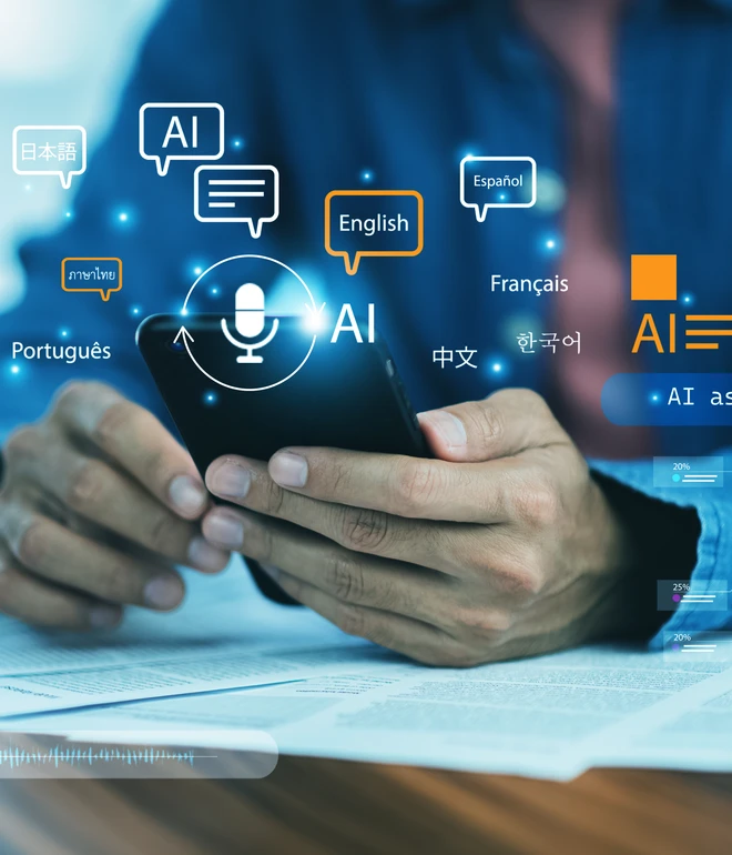 Hände halten Smartphone, umgeben von AI-Symbolen und Sprachen-Icons vor blauem Hintergrund.