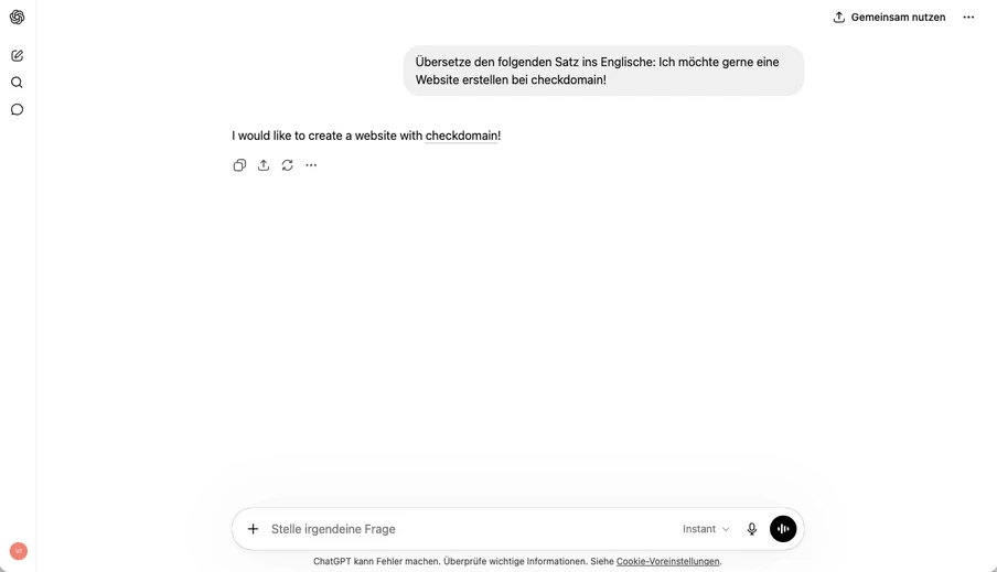 Screenshot einer Chat-Oberfläche: Deutscher Prompt oben, englische Übersetzung darunter; linke Symbolleiste; unten Eingabefeld.