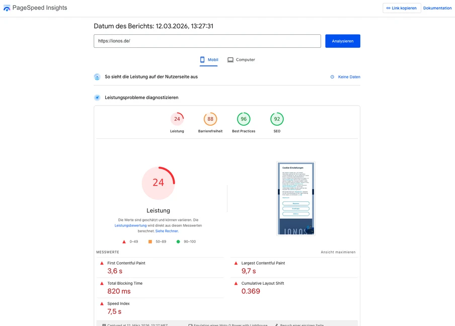 Screenshot von PageSpeed Insights: URL-Eingabe, Analyze-Button, vier Kreise und zwei Karten mit Metriken Smartphone-Preview