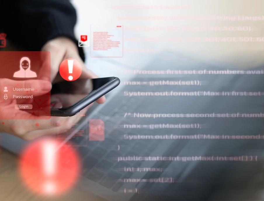 Nahaufnahme einer Hand, die ein Smartphone hält; rote Overlay-Symbole und Codezeilen im Hintergrund.